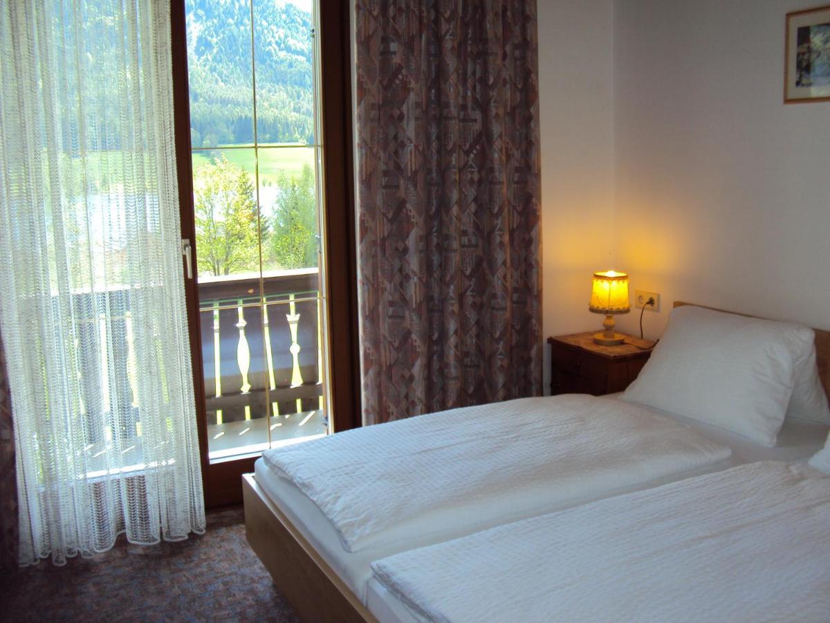 Haus Alpenfriede Hotel Вайсензее Екстериор снимка