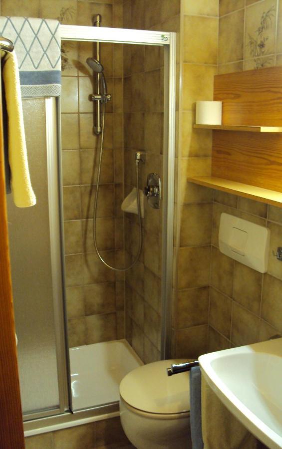 Haus Alpenfriede Hotel Вайсензее Екстериор снимка