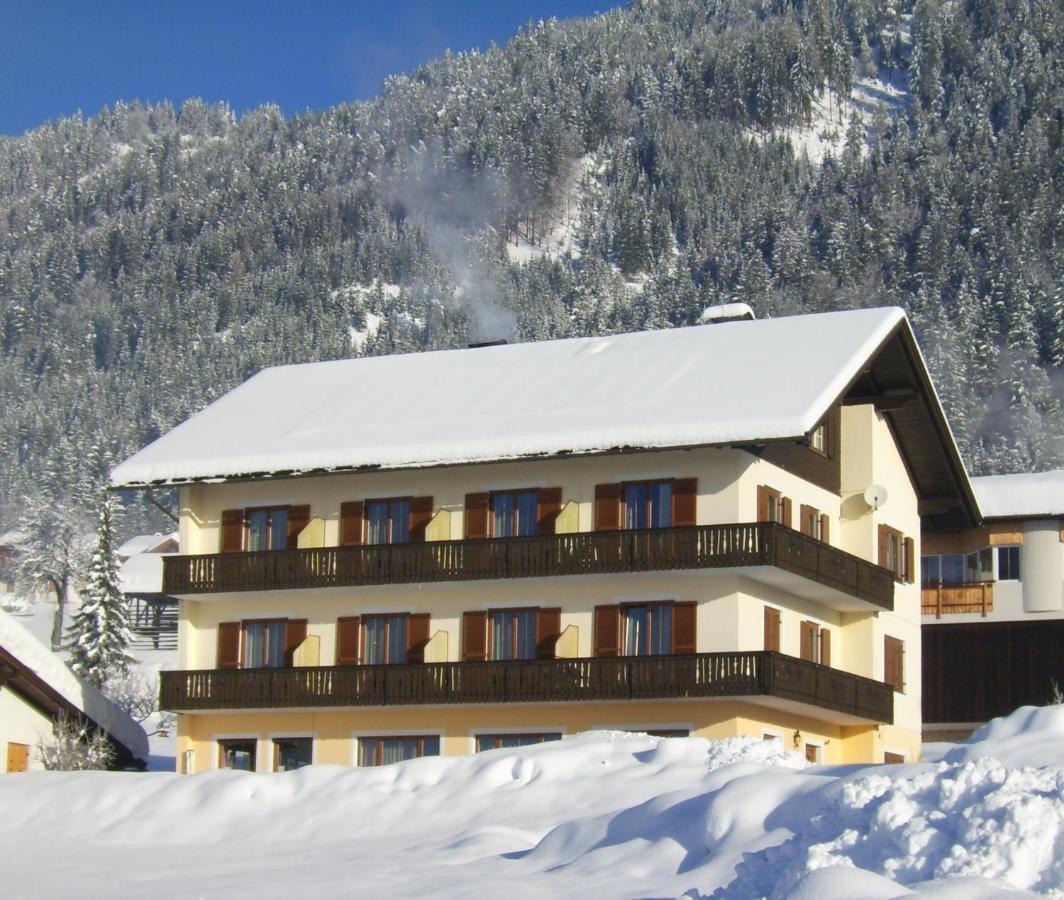 Haus Alpenfriede Hotel Вайсензее Екстериор снимка