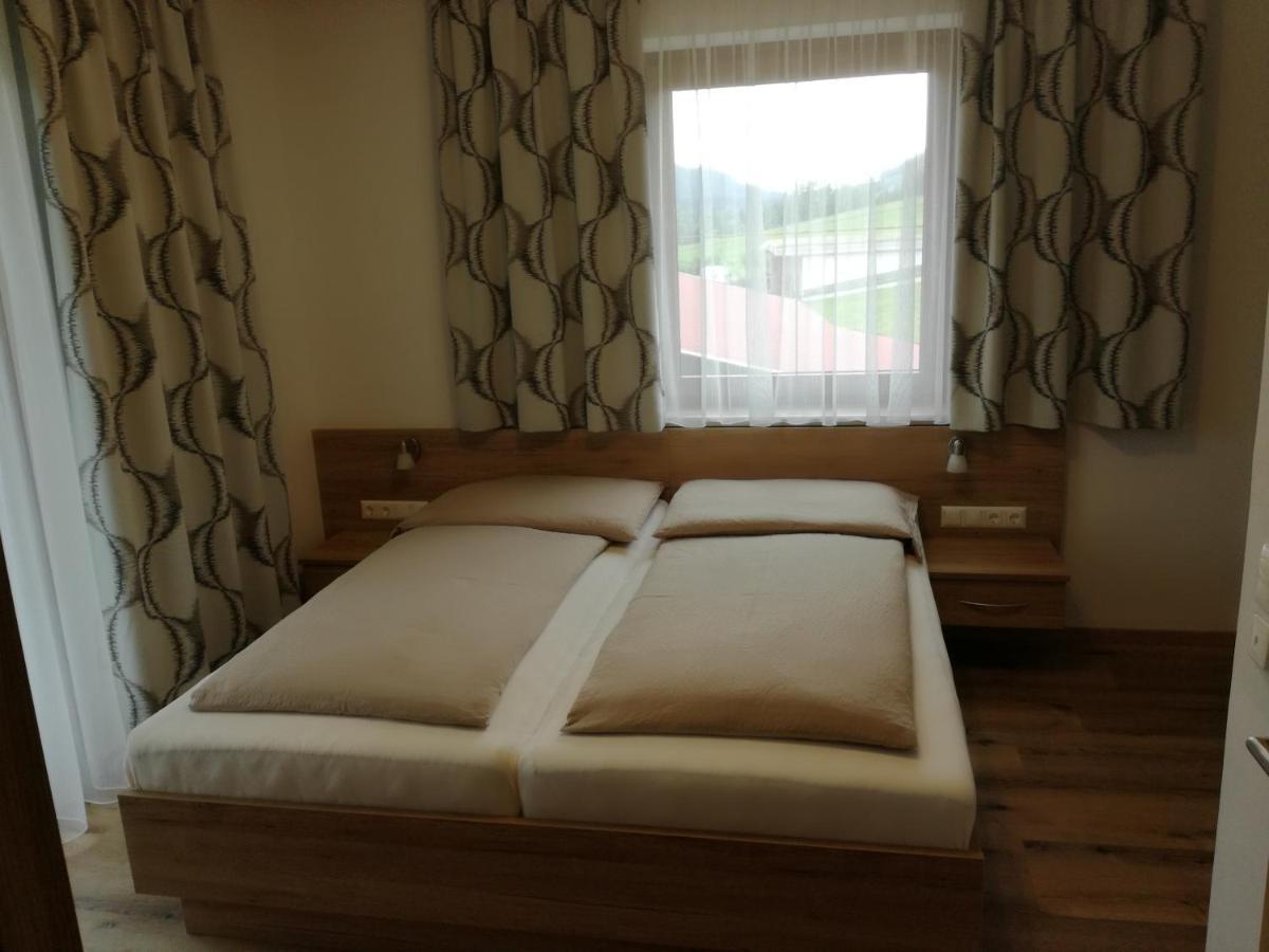 Haus Alpenfriede Hotel Вайсензее Екстериор снимка
